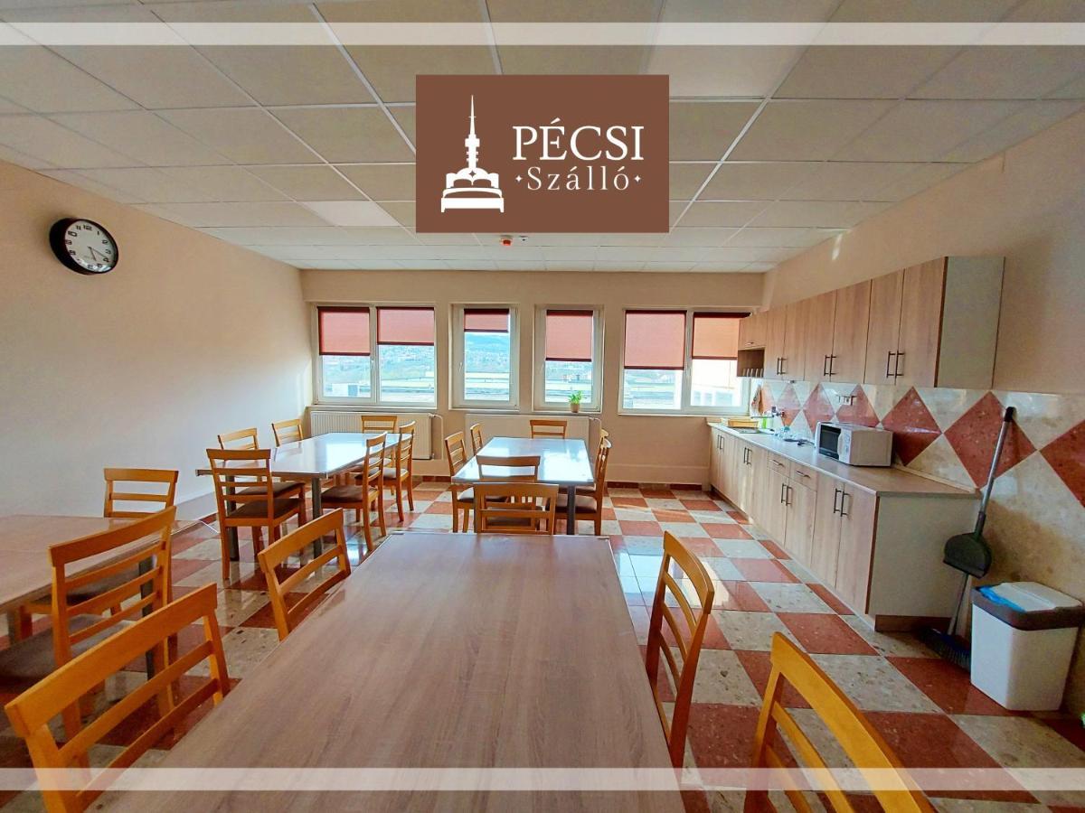 Pecsi Szallo Exterior photo
